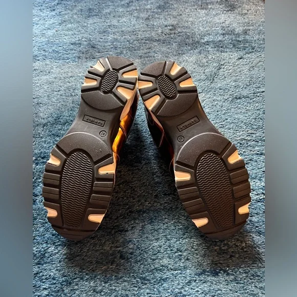 KURT GEIGER Carvela Bronze Sneakers - Picture 6 of 11